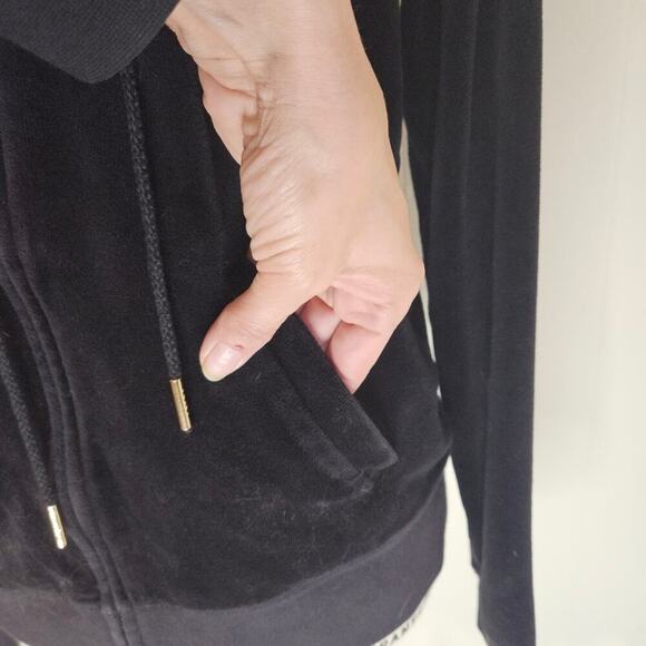 Juicy couture 2010's black full zip hoodie velour track jacket. Size XL - Picture 4 of 11